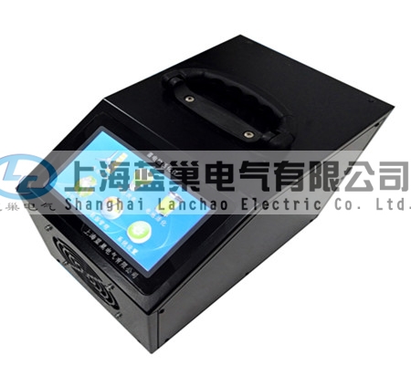 LCDL-90單體蓄電池活化儀具有三種獨(dú)立的使用方式：電池放電方式，電池充電方式和電池活化方式?？梢葬槍?duì)不同落后電池的實(shí)際情況，對(duì)落后電池進(jìn)行容量試驗(yàn)，智能式充電，或設(shè)置多個(gè)循環(huán)周期作循環(huán)多次請(qǐng)充放電，以激化電池極板失效的活性物質(zhì)使電池活化